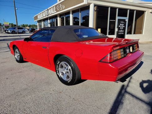 Used 1989 Chevrolet Camaro IROC-Z image 10