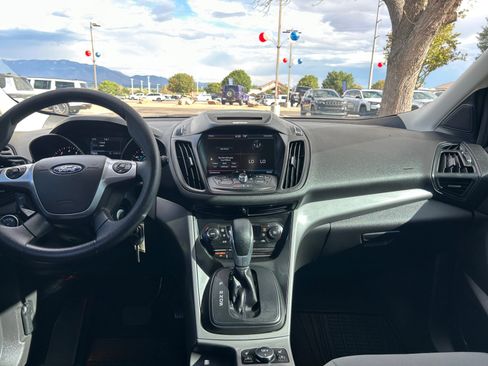 Used 2015 Ford Escape SE w/ Equipment Group 201A FWD image 20