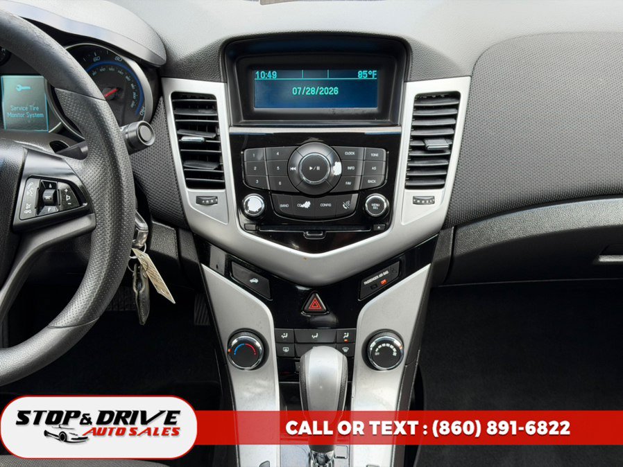 Used 2016 Chevrolet Cruze LT FWD image 11