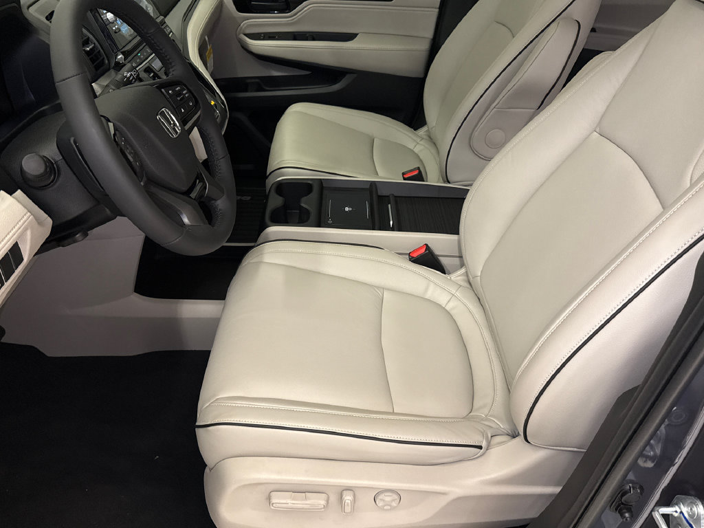 New 2027 Honda Odyssey Touring image 19