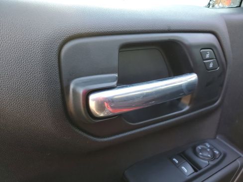 Certified 2025 Chevrolet Silverado 1500 W/T image 26