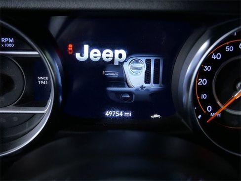 Used 2021 Jeep Gladiator Overland w/ Popular Equipment Package image 18