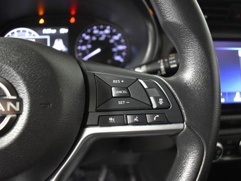 Certified 2023 Nissan Kicks SV image 15