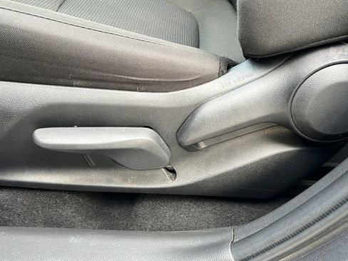 Used 2024 Toyota RAV4 LE FWD image 16