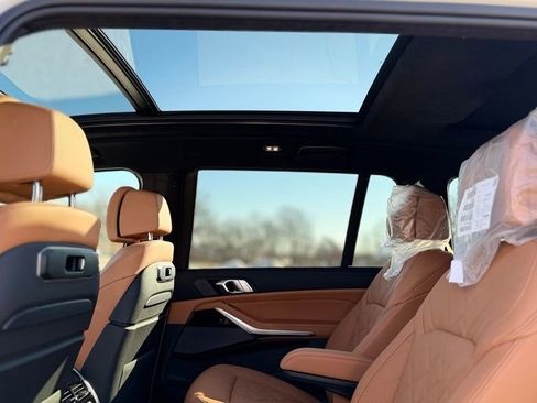 New 2026 BMW X7 xDrive40i w/ M Sport Package image 19