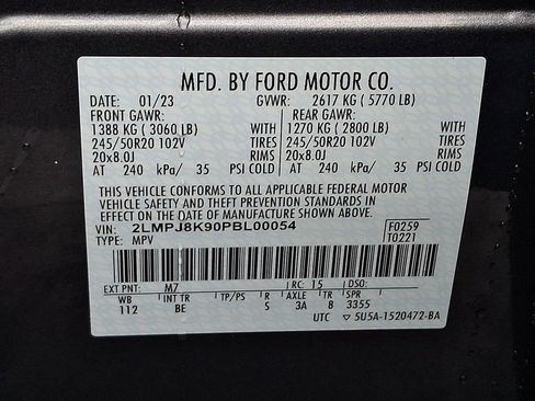 Certified 2023 Lincoln Nautilus Reserve image 26