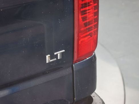Used 2021 Chevrolet Silverado 1500 LT AWD/4WD image 10