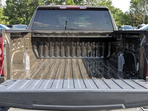 Certified 2023 Chevrolet Silverado 1500 LT AWD/4WD image 31