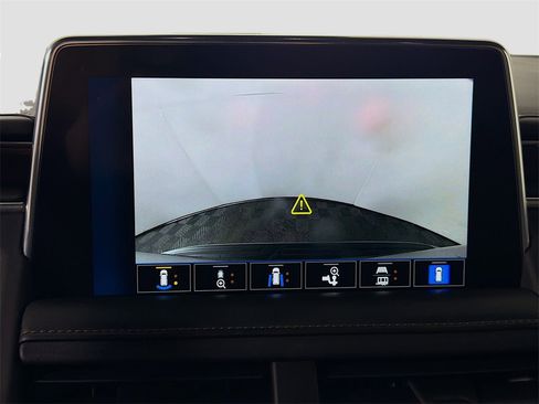 Used 2023 Chevrolet Tahoe High Country image 18