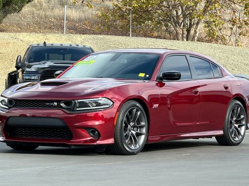 Used 2023 Dodge Charger Scat Pack w/ Navigation & Travel Group image 9