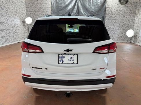 Used 2024 Chevrolet Equinox RS w/ LPO, Floor Liner Package AWD/4WD image 5