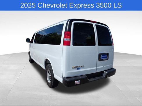 Certified 2025 Chevrolet Express 3500 LS RWD image 7