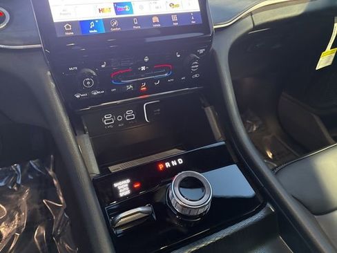 New 2025 Jeep Grand Cherokee L Limited image 27