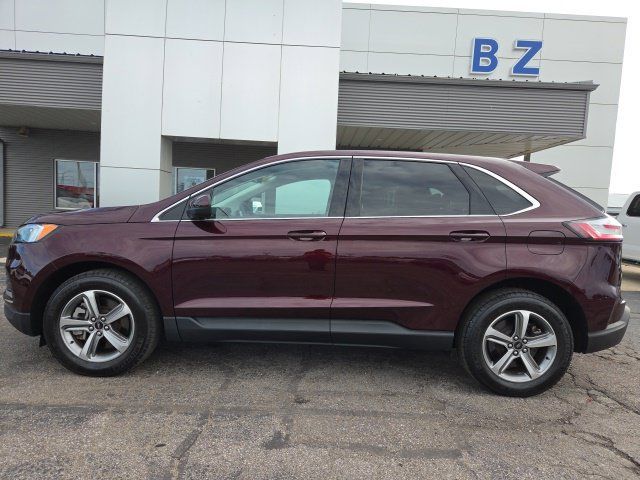 Certified 2023 Ford Edge SEL w/ Convenience Package AWD/4WD image 2