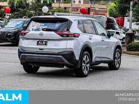 Used 2022 Nissan Rogue SV FWD image 6