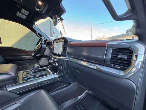 Used 2021 Ford F150 Lariat w/ Equipment Group 502A High AWD/4WD image 27