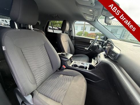 Used 2020 Ford Explorer XLT AWD/4WD image 44