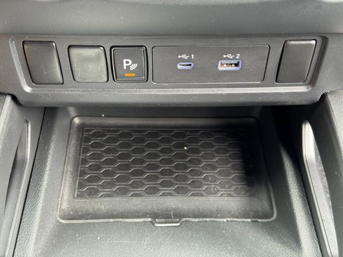 Used 2023 Nissan Frontier S w/ Technology Package RWD image 26