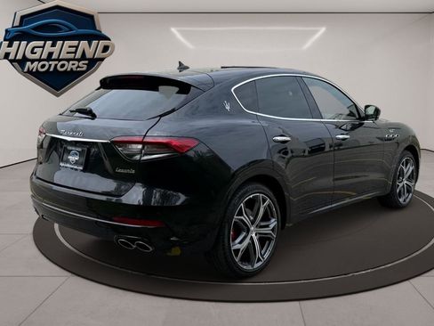 Used 2023 Maserati Levante GT AWD/4WD image 6