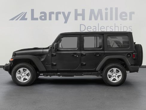 Used 2022 Jeep Wrangler Unlimited Sport image 3