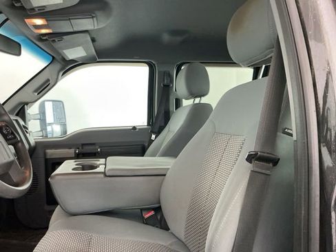 Used 2014 Ford F250 XLT AWD/4WD image 9