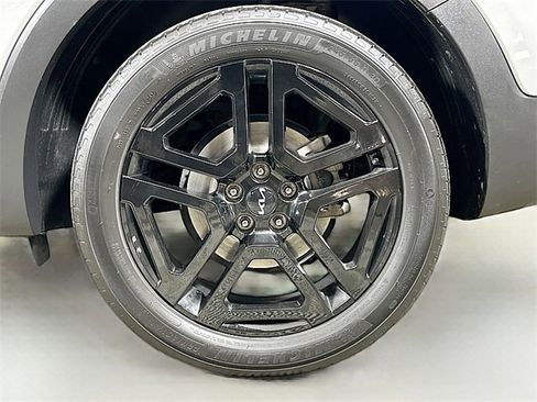 Used 2024 Kia Telluride EX X-Line image 32