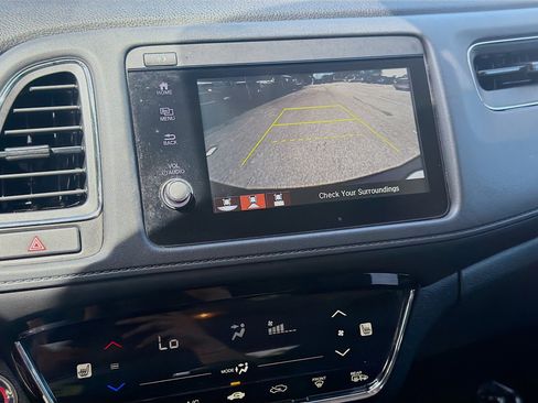 Used 2020 Honda HR-V EX image 13