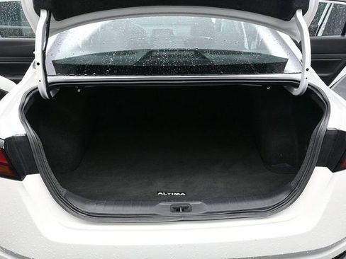 Used 2021 Nissan Altima 2.5 S image 11