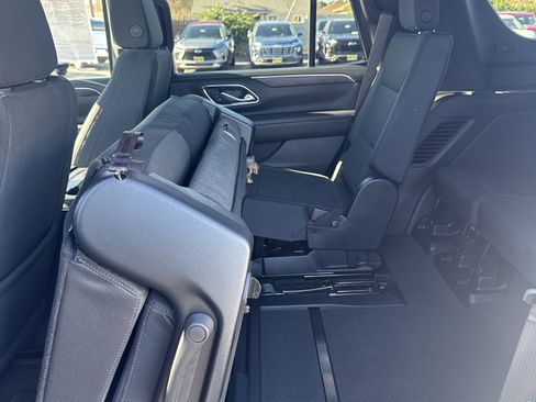 Used 2024 Chevrolet Tahoe LS image 21