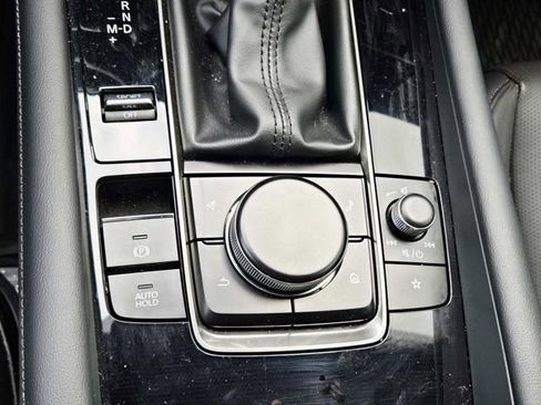 Certified 2025 MAZDA MAZDA3 Hatchback w/Premium Plus Pkg image 28