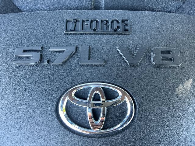 Used 2018 Toyota Tundra Limited w/ Limited Premium Package AWD/4WD image 33