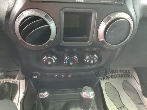 Used 2012 Jeep Wrangler Sport AWD/4WD image 14