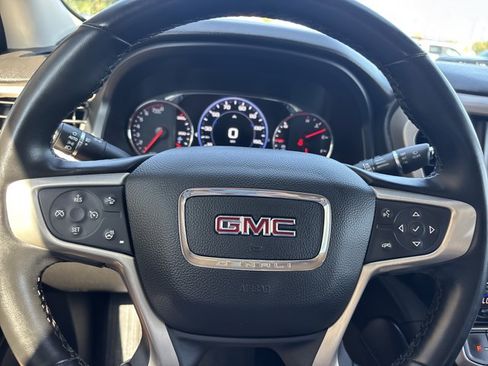 Used 2023 GMC Acadia Denali FWD image 28