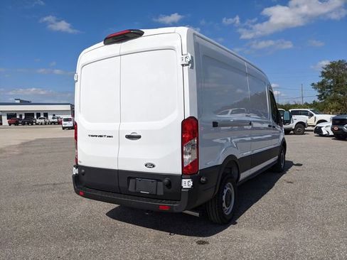 New 2026 Ford Transit 250 148 Medium Roof RWD image 4