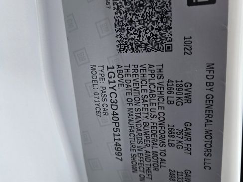 Used 2023 Chevrolet Corvette Stingray Premium Conv w/ Z51 Performance Package image 11