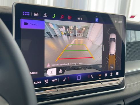 New 2026 Volkswagen Tiguan SE image 24