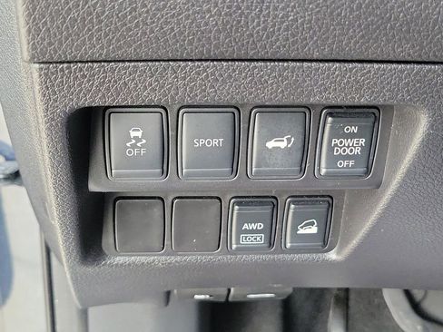 Used 2014 Nissan Rogue SL AWD/4WD image 27