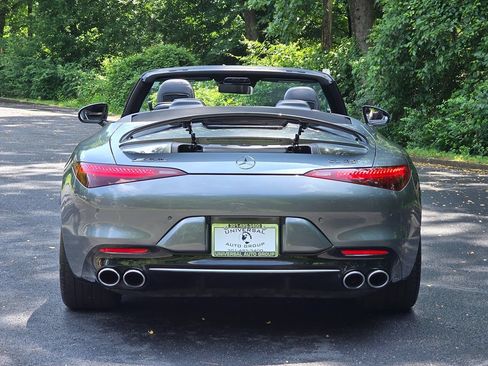Used 2023 Mercedes-Benz SL 43 AMG w/ Driver Assistance Package image 5