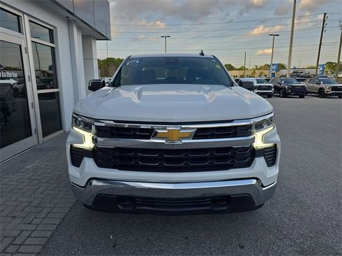 Certified 2024 Chevrolet Silverado 1500 LT image 2