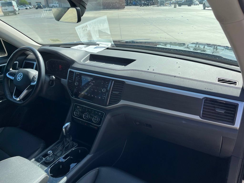 Used 2023 Volkswagen Atlas SE w/ Panoramic Sunroof Package AWD/4WD image 15
