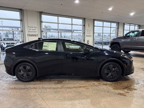 New 2026 Toyota Prius Plug-In Hybrid image 3