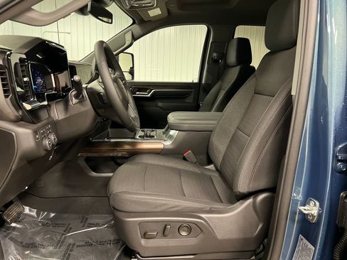 New 2026 Chevrolet Silverado 2500 LT w/ Trail Boss Package AWD/4WD image 12