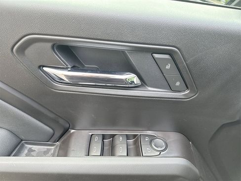 New 2025 Chevrolet Colorado LT image 15