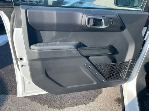 New 2025 Ford Bronco Badlands image 11