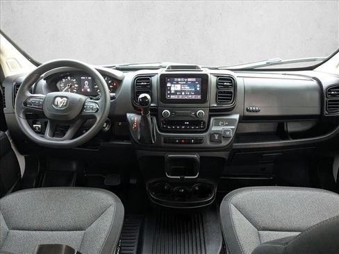 Used 2024 RAM ProMaster 2500 w/ Convenience Group image 19