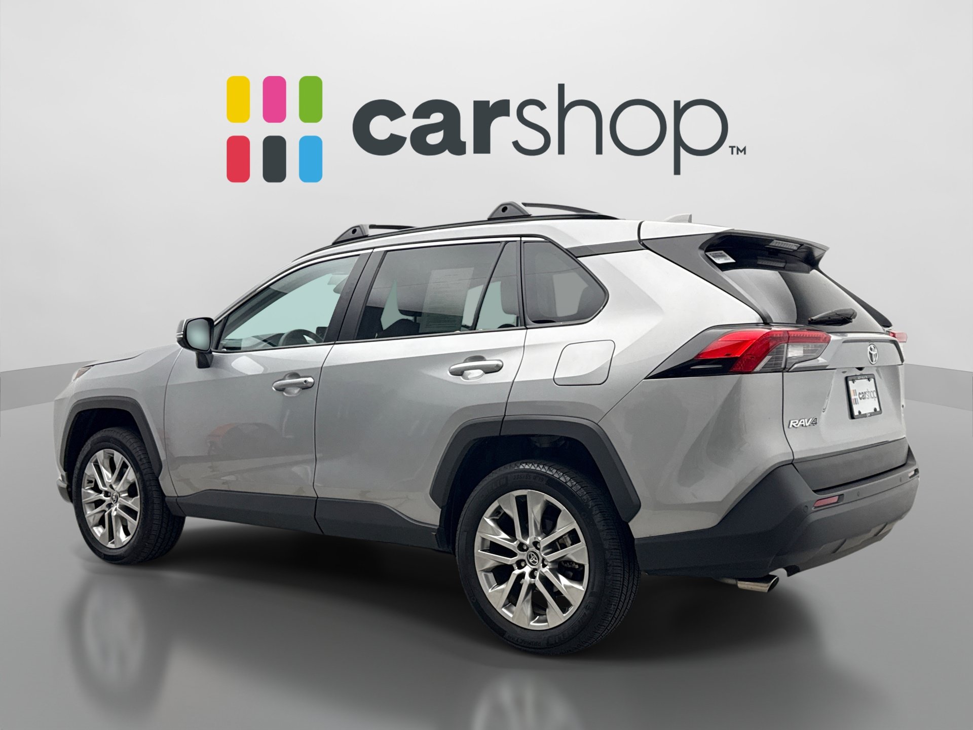 Used 2025 Toyota RAV4 XLE Premium w/ Weather Package AWD/4WD image 3