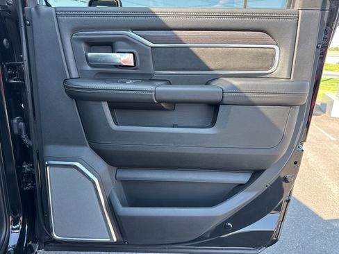 New 2026 RAM 3500 Big Horn w/ Laramie Trim Package AWD/4WD image 20
