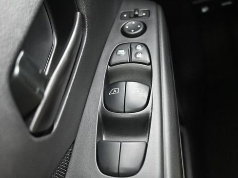 Used 2025 Nissan Kicks Play S FWD image 16