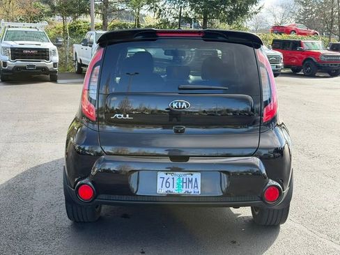 Used 2015 Kia Soul ! image 4
