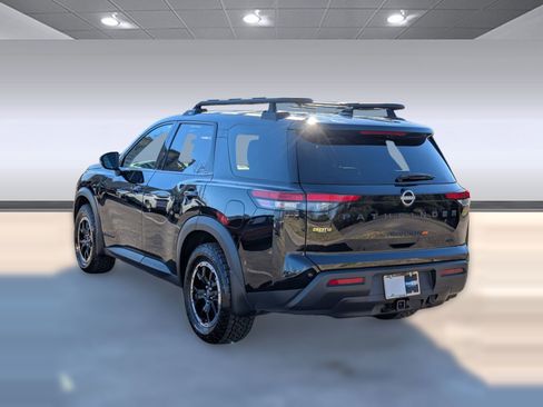 Used 2024 Nissan Pathfinder Rock Creek image 3